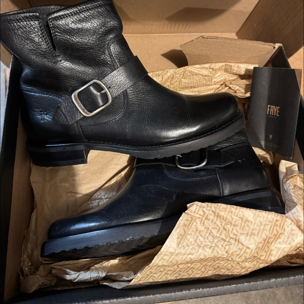 Frye Veronica Boots